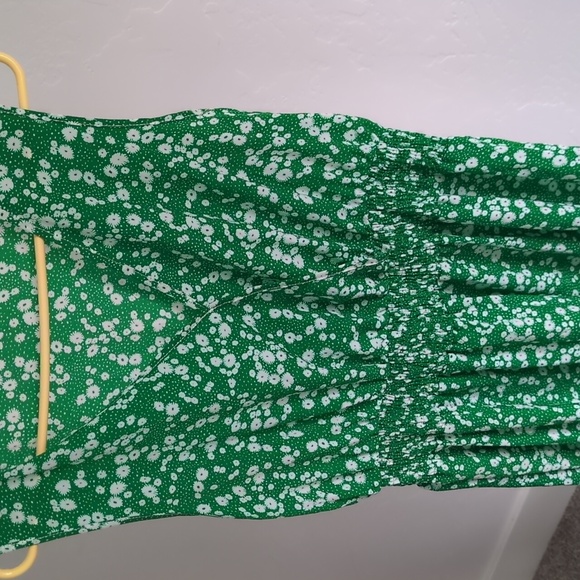 Green flower dress size extra large - Picture 2 of 2